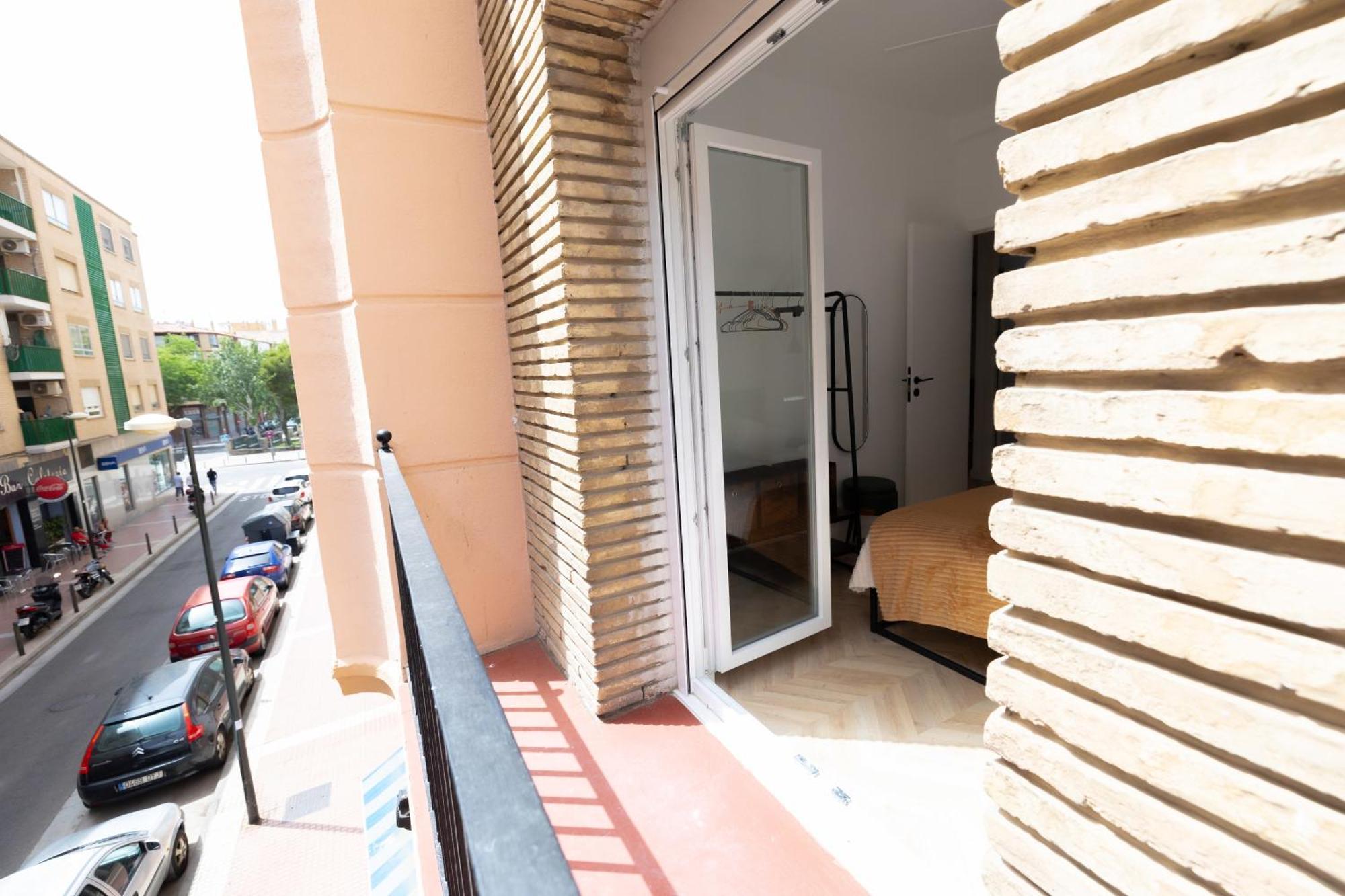 Ruata Del Pilar Turistea Apartment Zaragoza Bagian luar foto